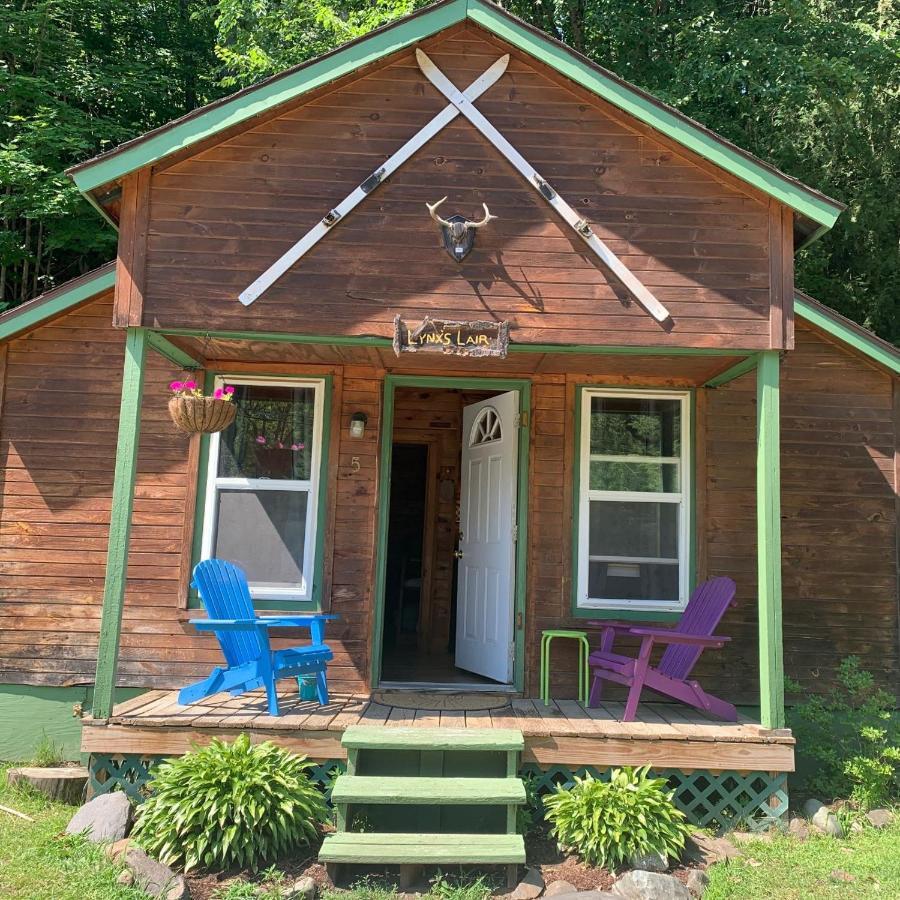 Pine Crest Motel & Cabins Barton Buitenkant foto