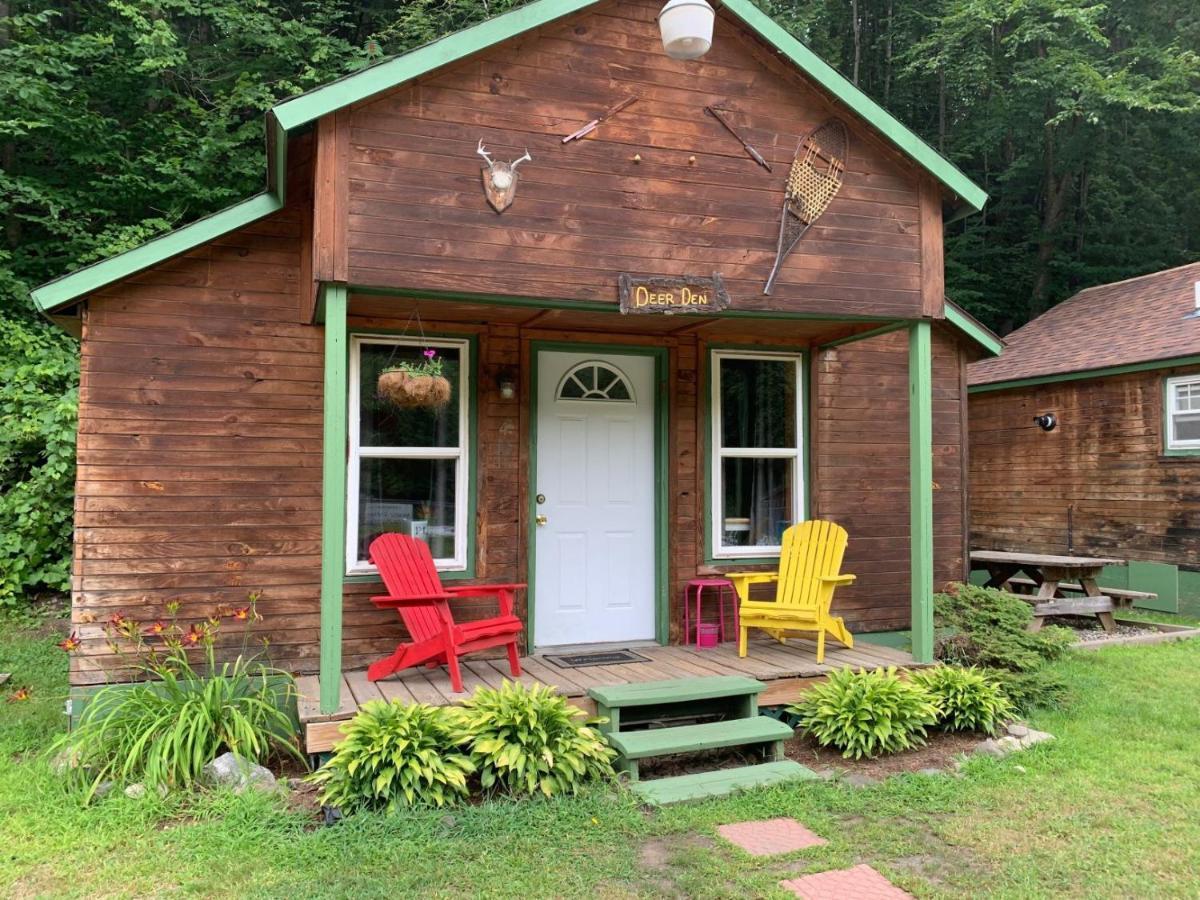 Pine Crest Motel & Cabins Barton Buitenkant foto